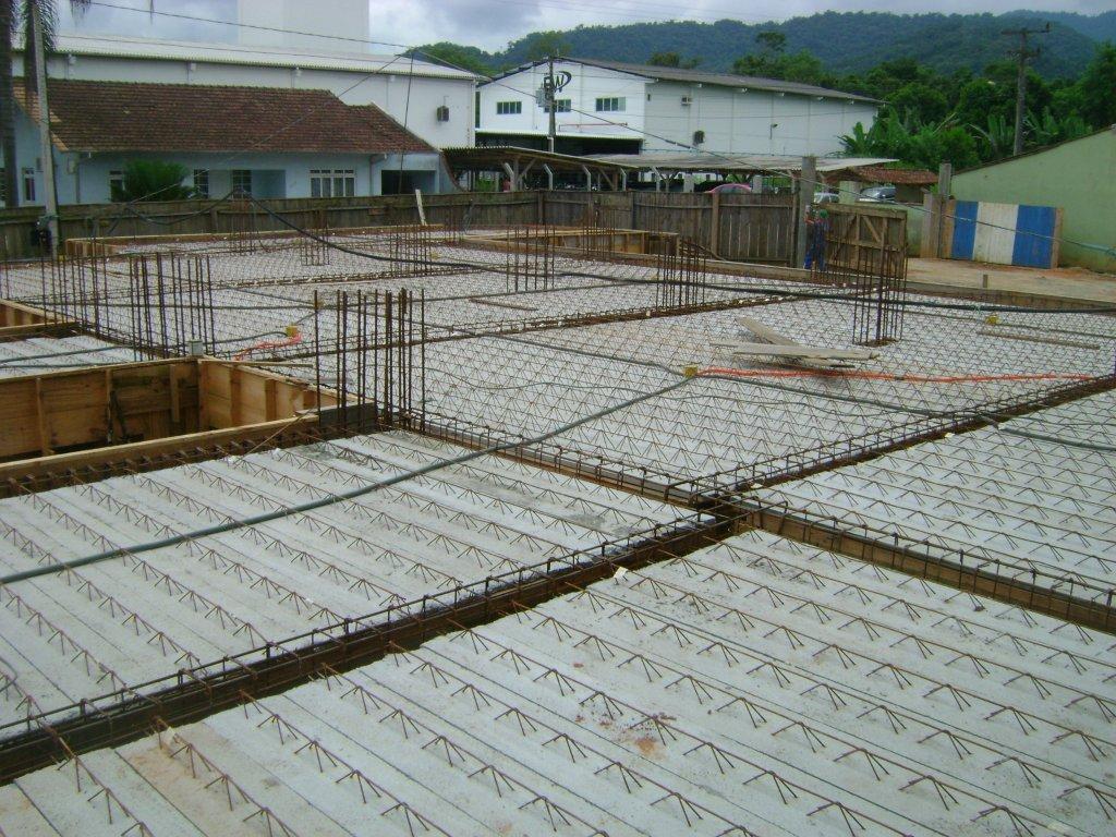 Obras diversas - Laje painel treliçado BLUMENAU/SC