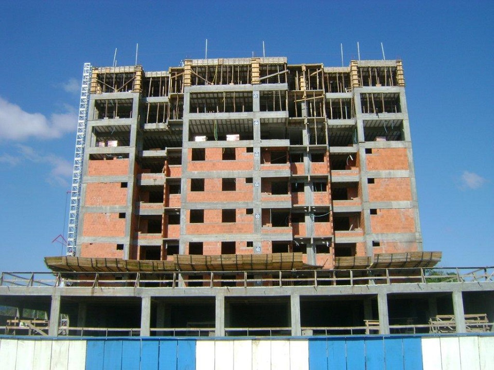 Obras diversas - Laje treliçada Blumenau/SC